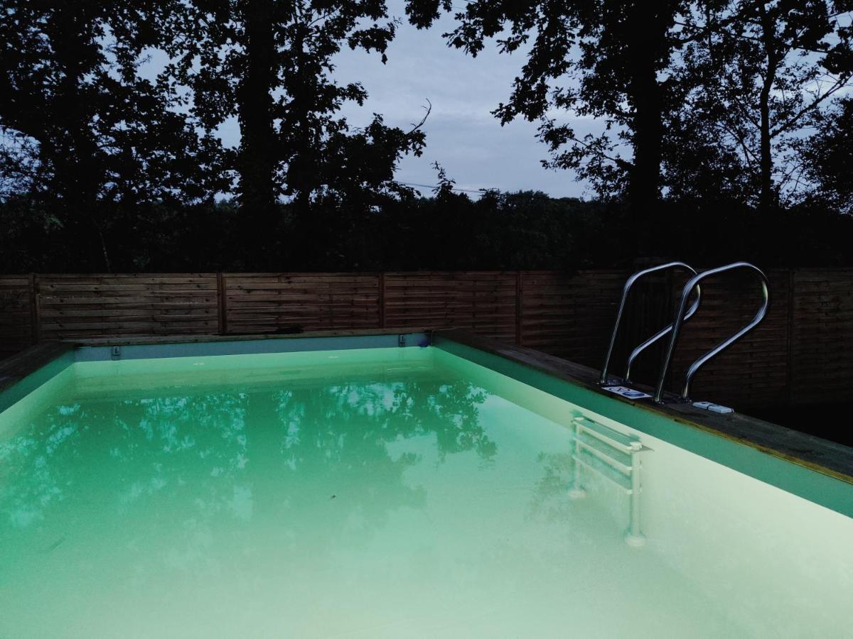 Вилла The Dordogne Huts With Private Pool And Jacuzzi Payzac  Экстерьер фото